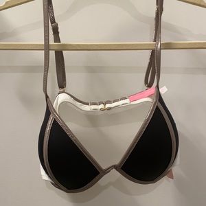 Victoria’s Secret bikini top 34B
